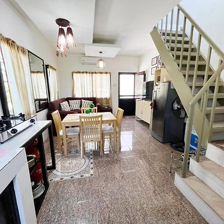 Beach Resorts Walking Distance To The Town House Davao Zewnętrze zdjęcie
