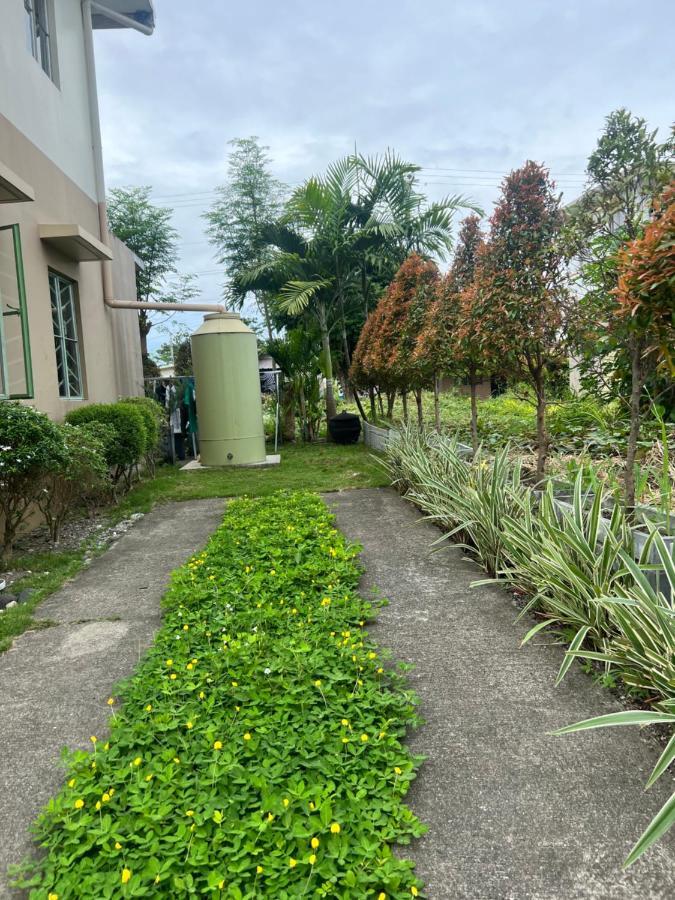 Beach Resorts Walking Distance To The Town House Davao Zewnętrze zdjęcie