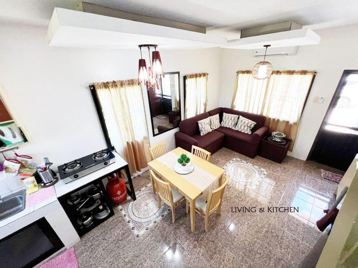 Beach Resorts Walking Distance To The Town House Davao Zewnętrze zdjęcie